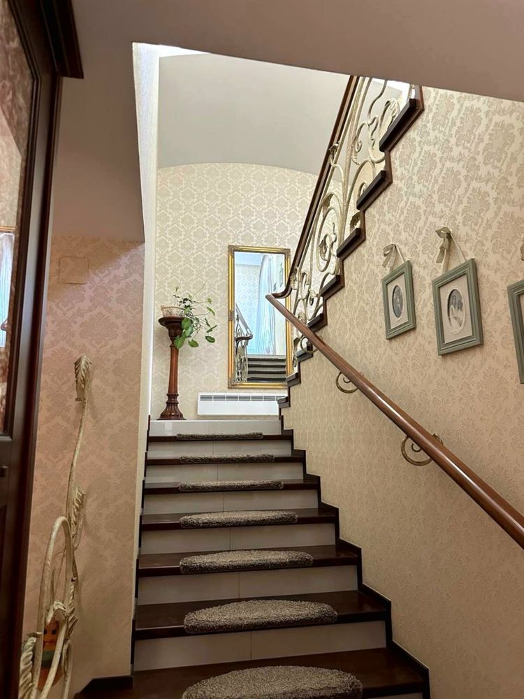 Аренда дома в Люстдорфе (Совиньон-3) , с бассейном