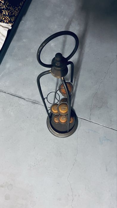 Porta-velas vintage em metal cobreado