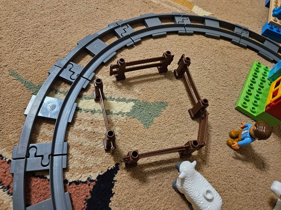 Конструктор Залізниця JIXIN Мій перший поїзд потяг паровоз їде і гуде