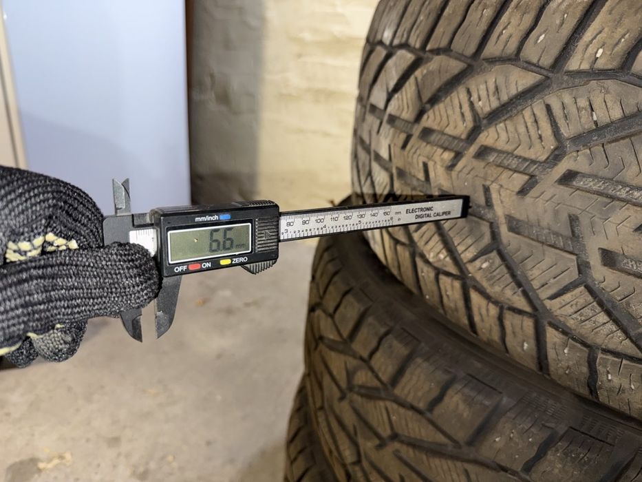 Диски Lexus, гума Taurus(зима), датчики тиску,  комплект