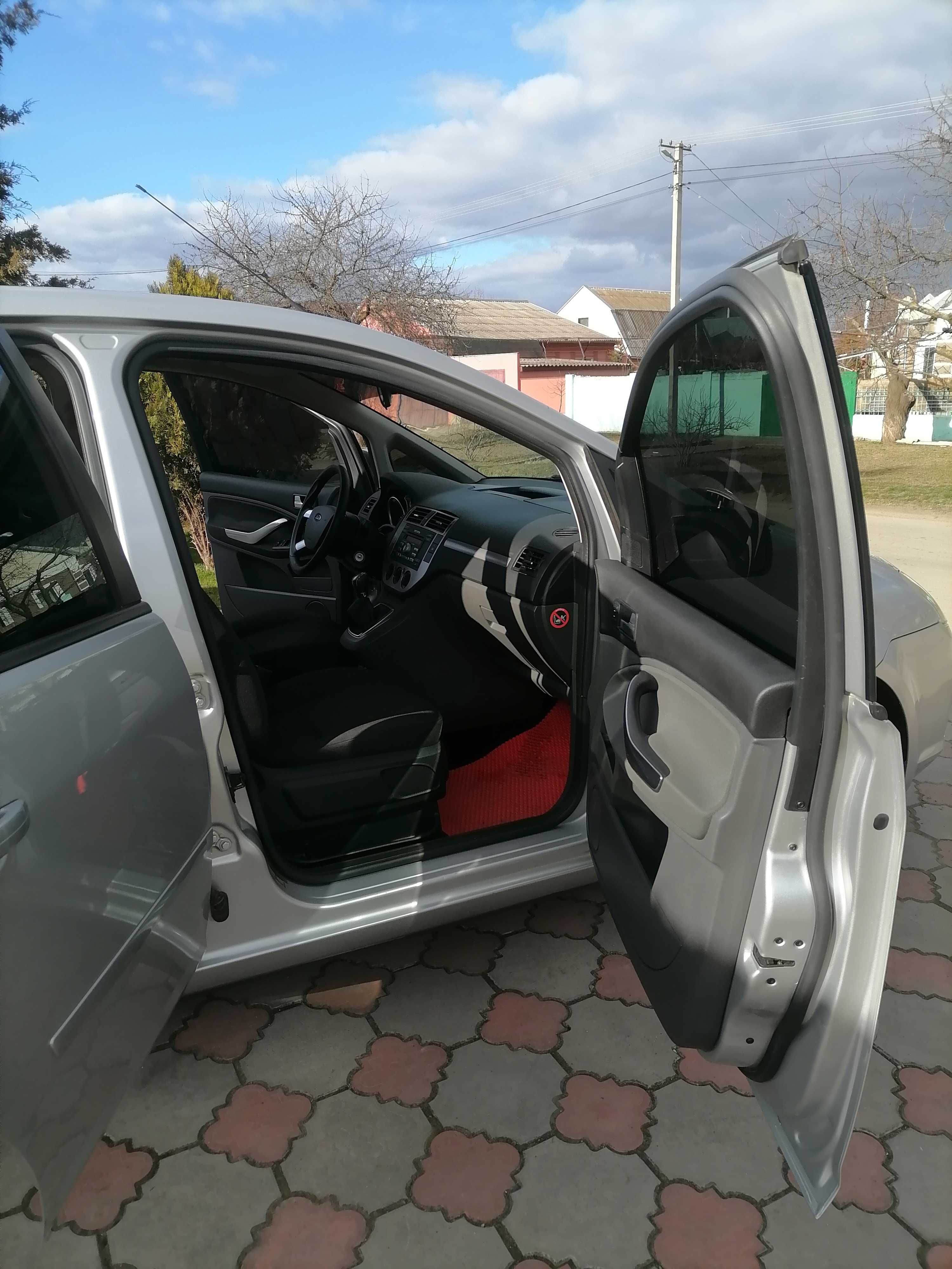 Ford C-Max 2009 год