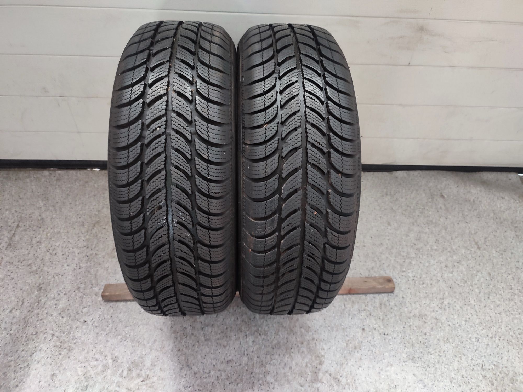 Opona opony Zimowe Dębica Frigo2 195/65R15 dot 21 rok