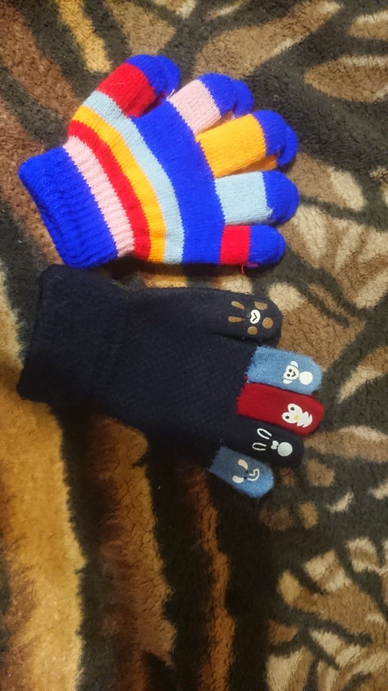 Нови перчатки 3-5рокив