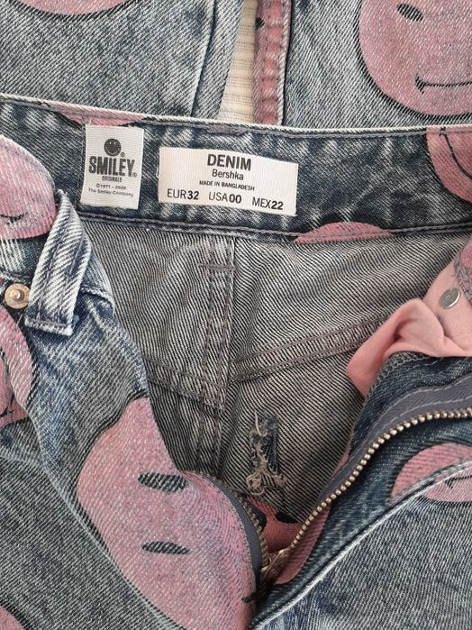 Komplet jeansowy Bershka Smile: kurtka XS i spodnie 32