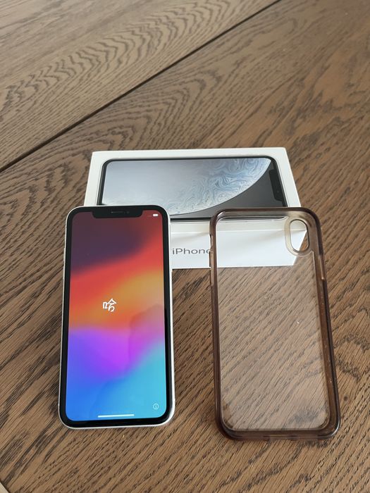 iPhone XR 64GB (branco) — 100% funcional