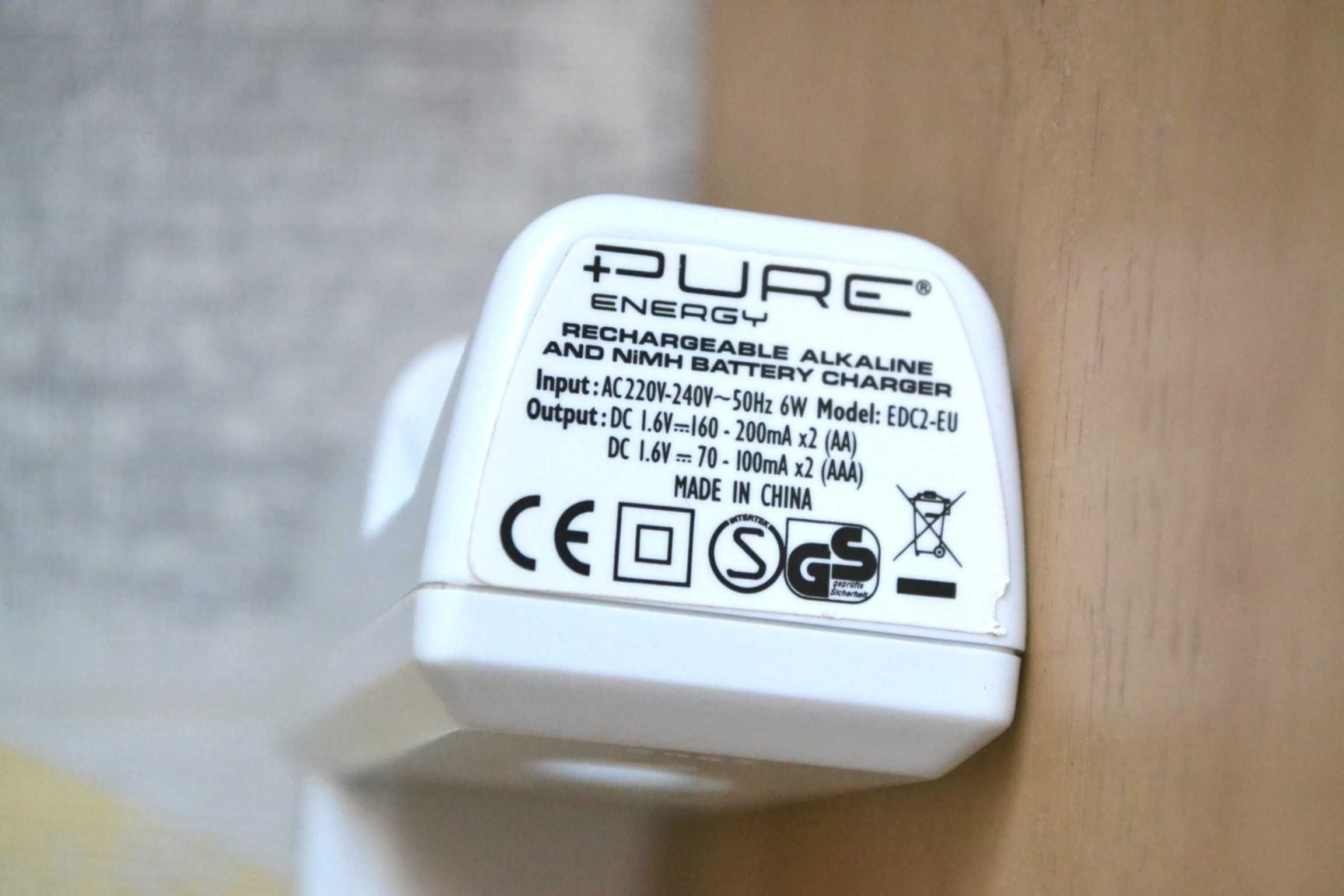 ładowarka 1x akumulatorków AA baterii alkalicznych  NIMH PURE EDC2-EU
