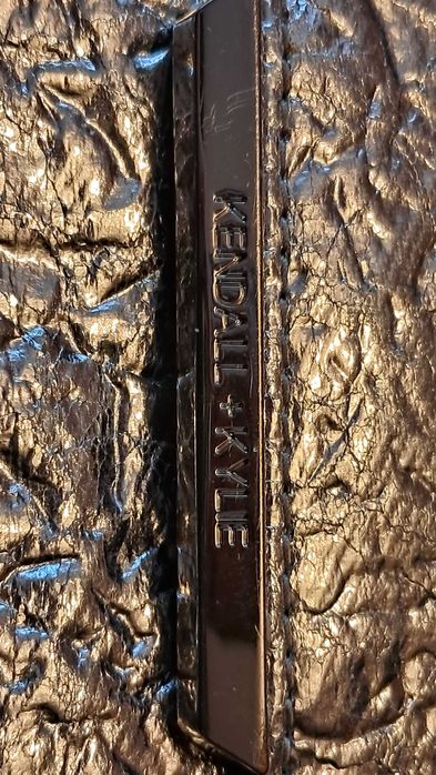 Stylowa torebka kopertowa na ramie Kendall+Kylie