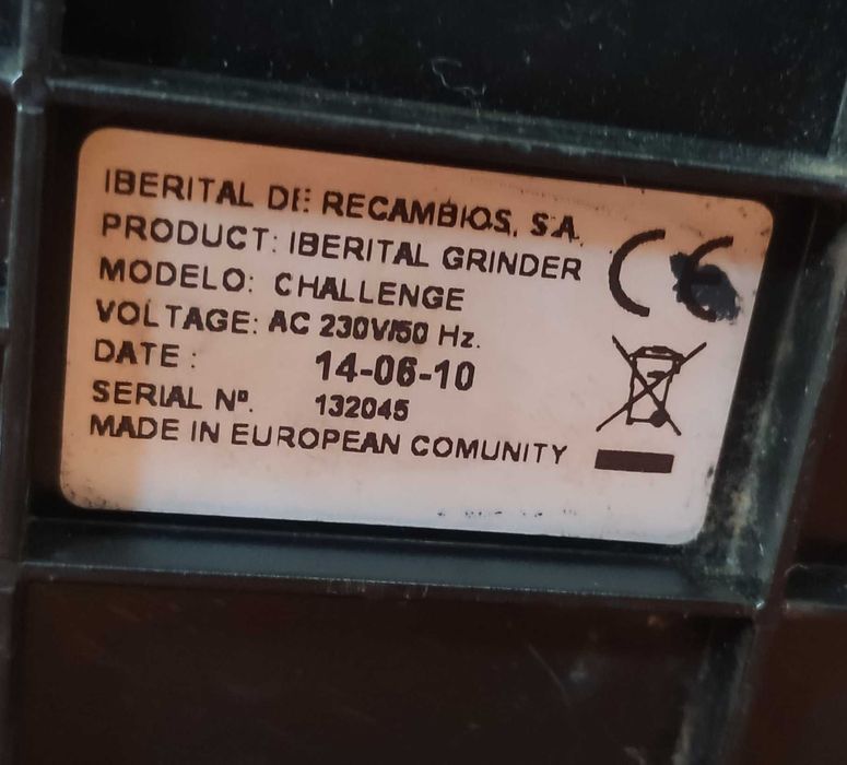 Кавомолка Iberital Automatic, прямого помелу. Мікрометричний помел