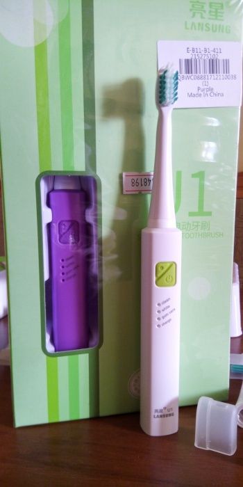 Аккумуляторная зубная щетка