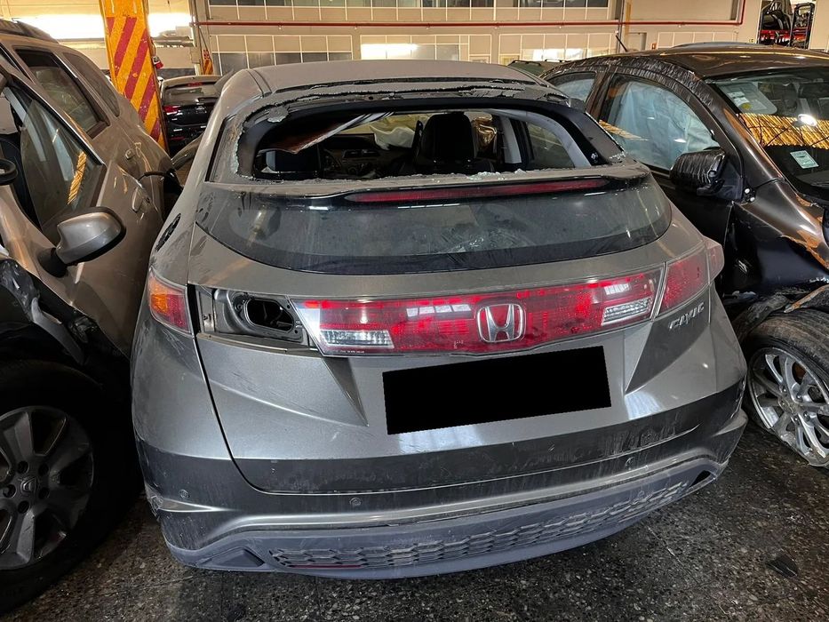 Honda Civic VIII 1.4i de 2006 para peças
