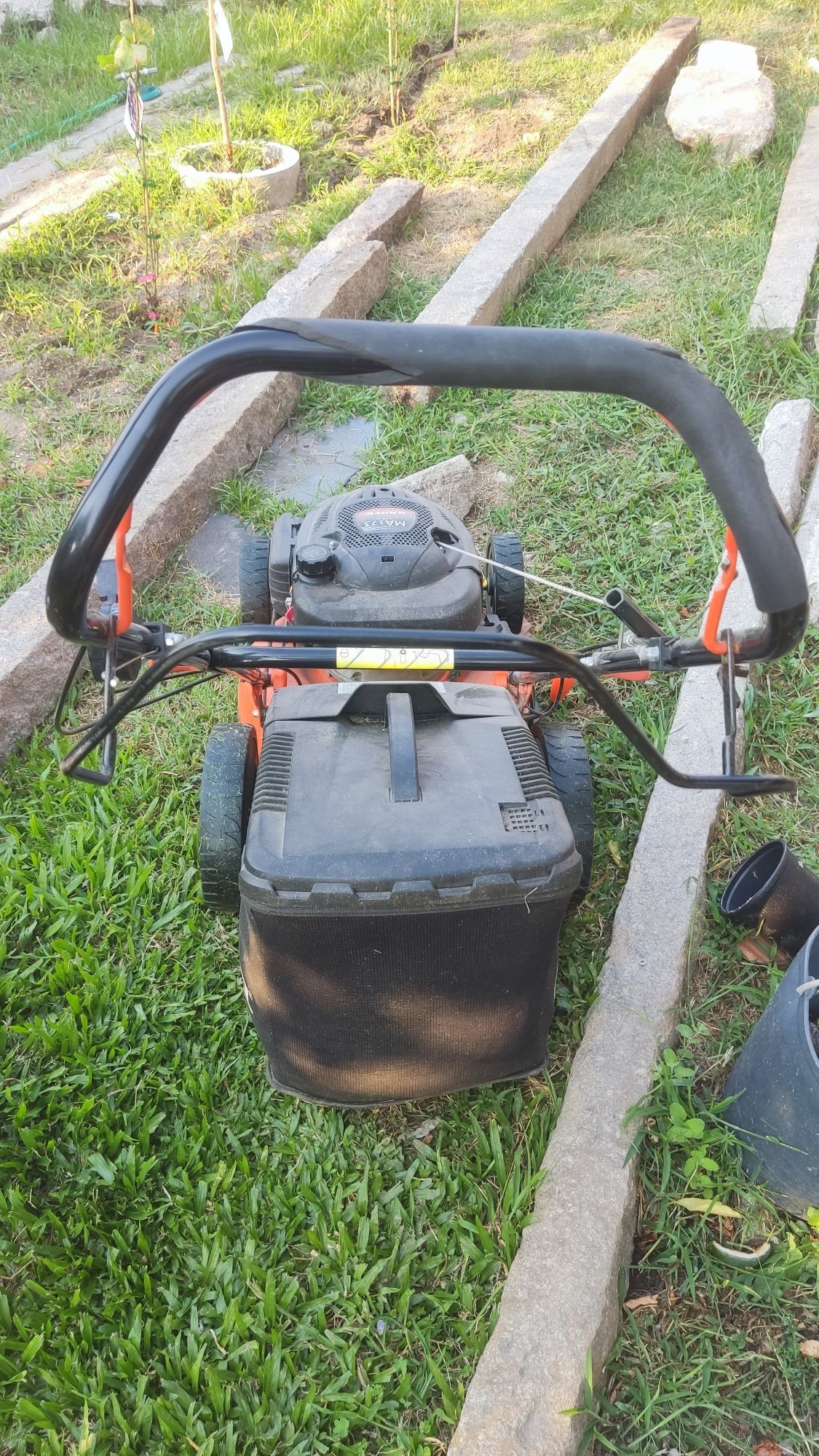 Corta relva 50 cm com tração