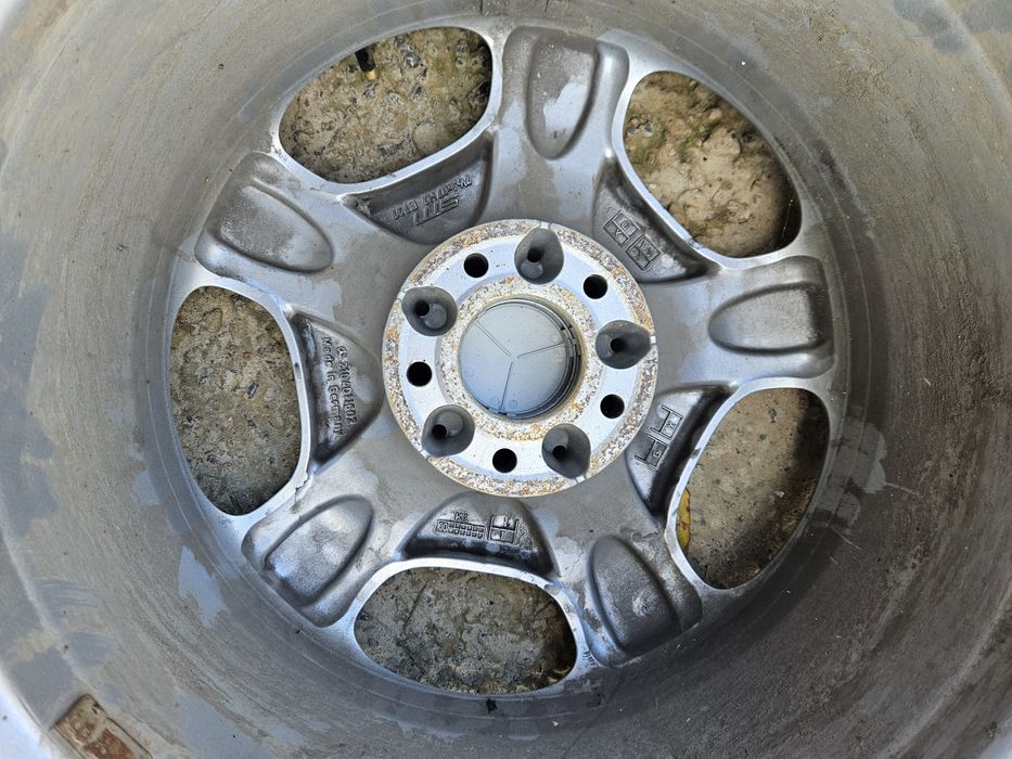 Продам Диски 17 Диаметр с Мерседеса Е класс