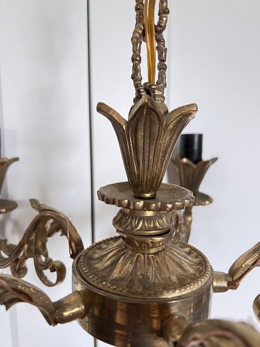 Bardzo ciężki żyrandol pełny mosiądz mosiężny kwiat art deco Francja