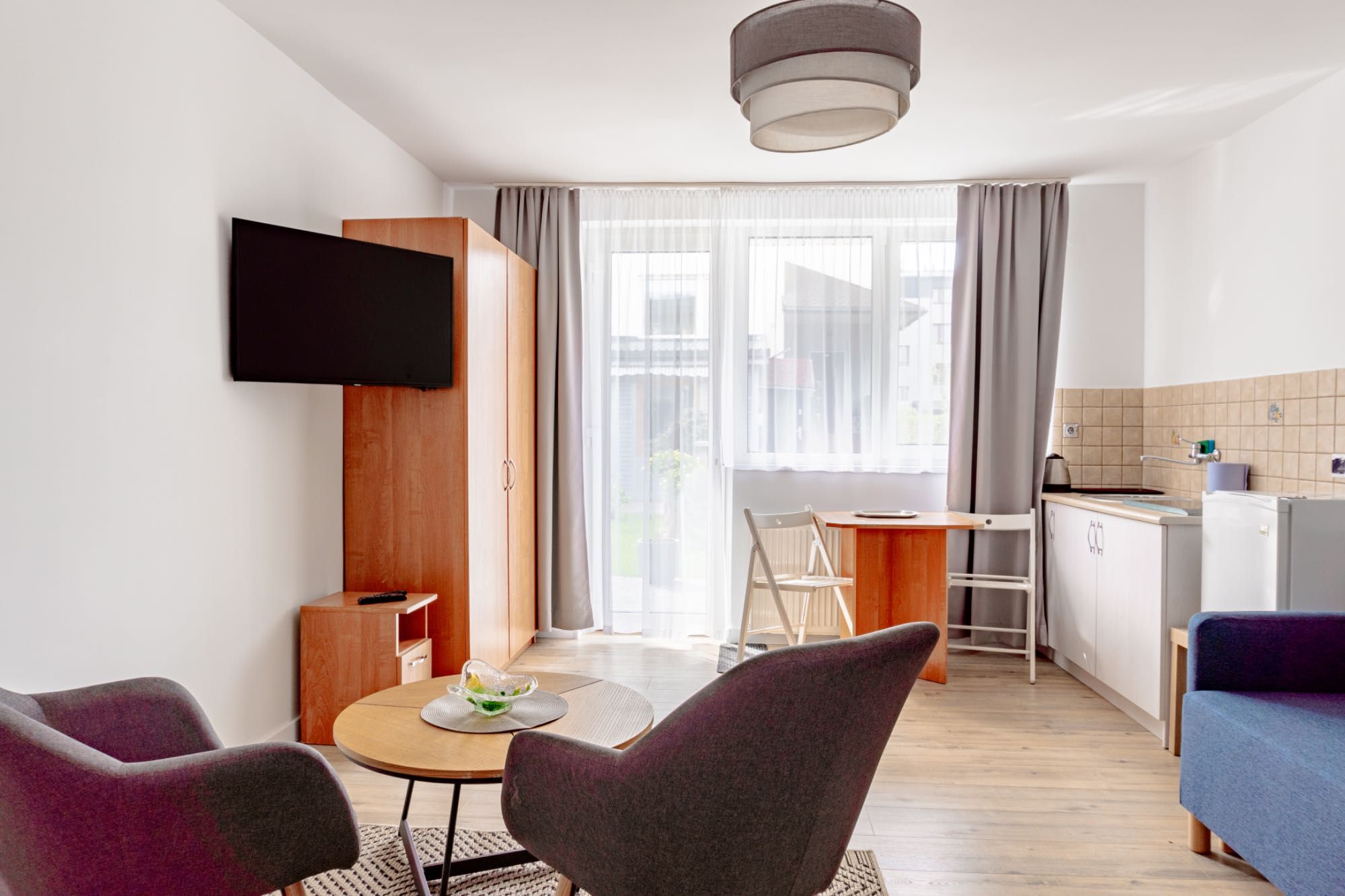 Willa Bliźniak Karwia – Blisko Plaży, Śniadania, Pokoje i Apartamenty
