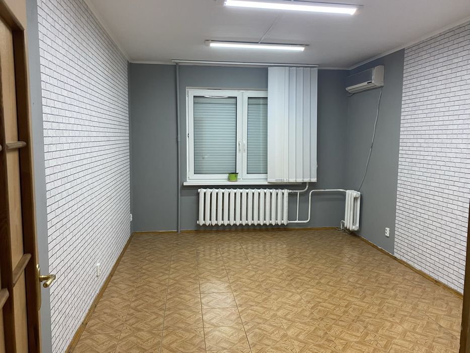 Без комісіі агентства. Оренда приміщення 3 кабінети + приймальня.