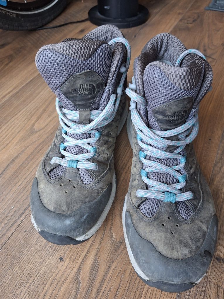 Buty zimowe The North Face Hedgehog roz. 38.5