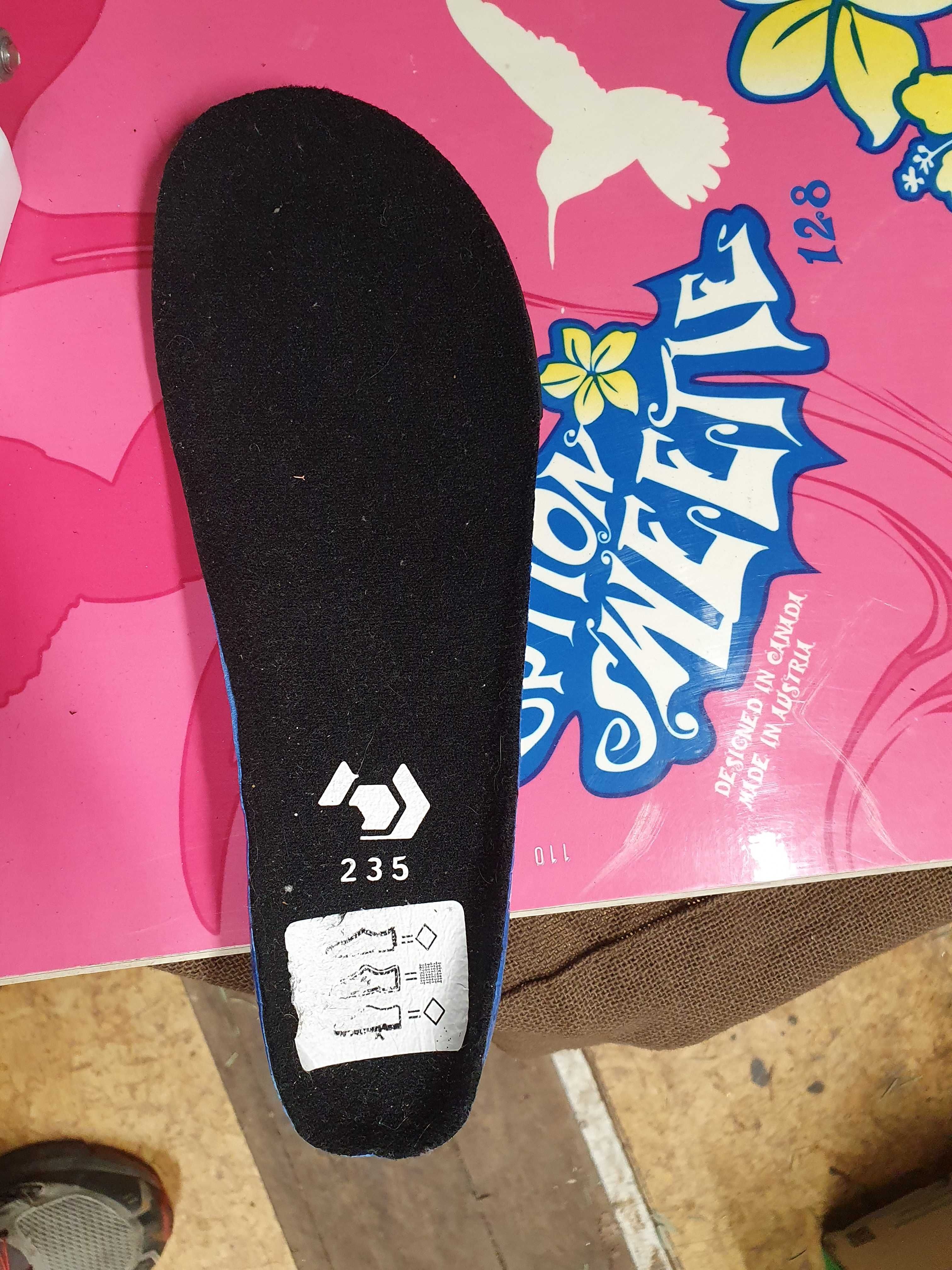 Deska snowboardowa option 128 cm Wiązania Buty northwave 35-36 Zestaw