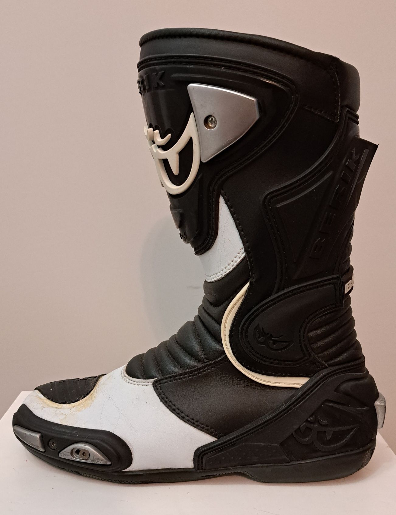 Berik 43 buty motocyklowe sportowe