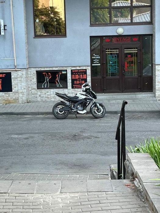 Продам Баджадж пульсар