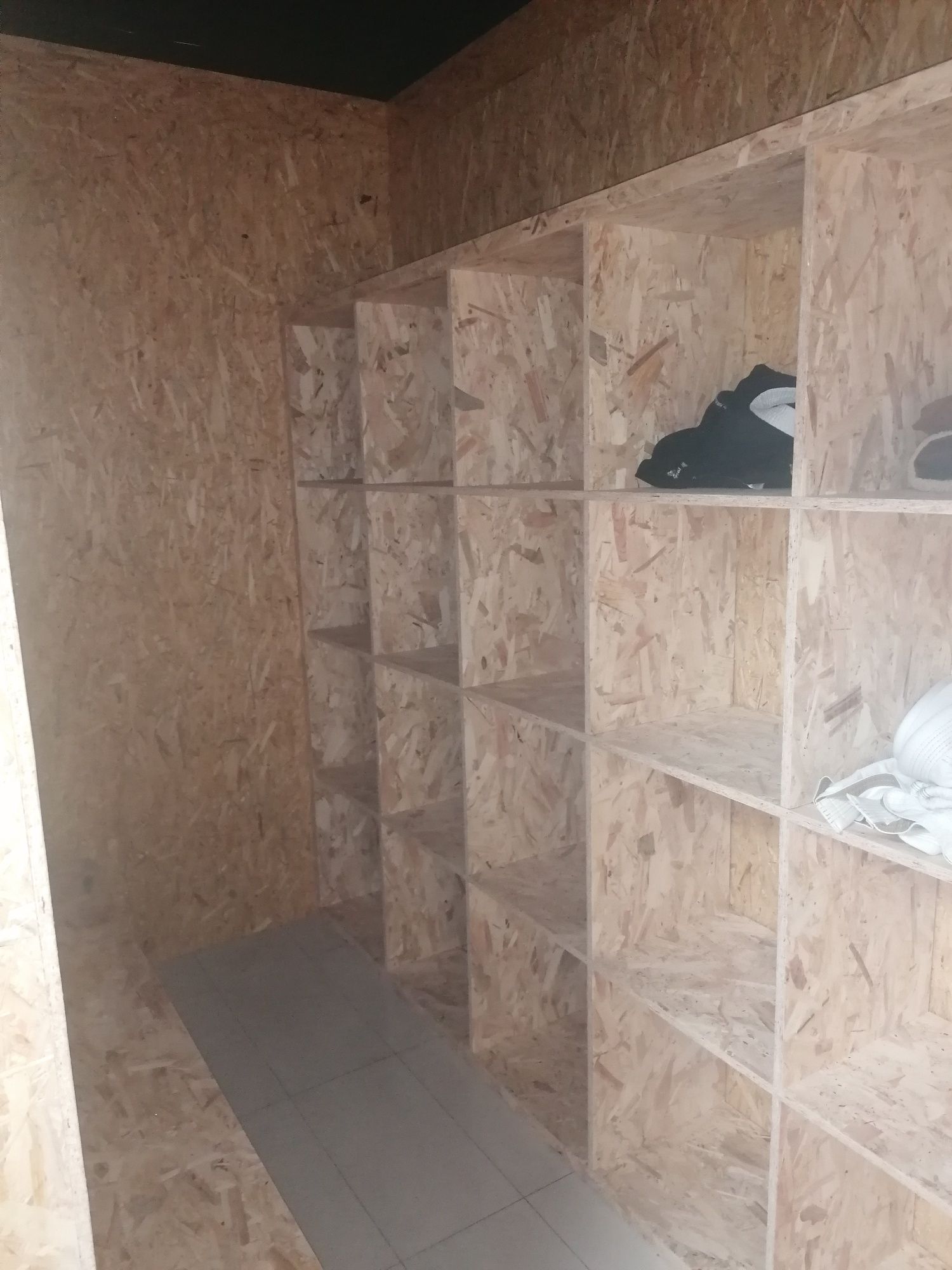 Fazemos vários serviços bricolage e contabilísticos