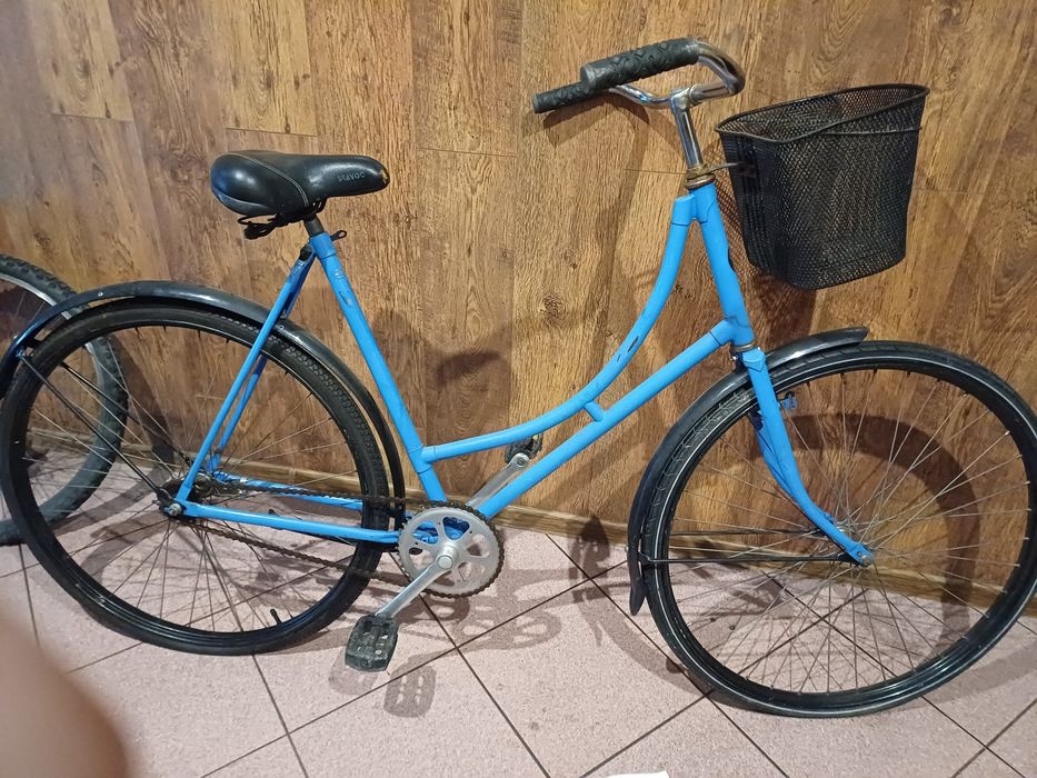 Rower z koszykiem