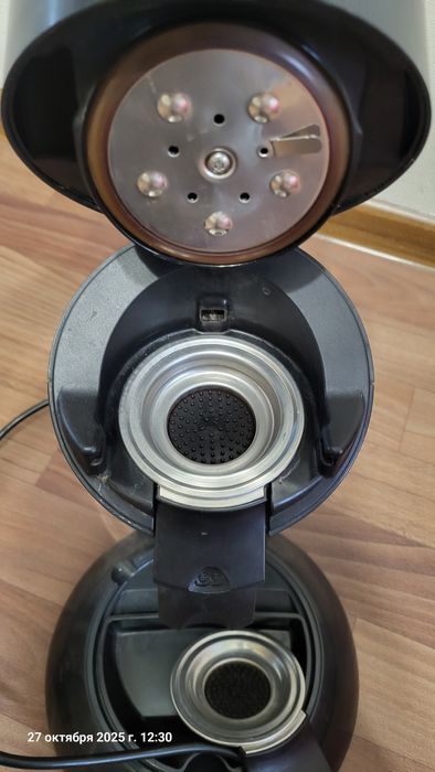 Кавомашина Philips Senseo ( на запчастини)