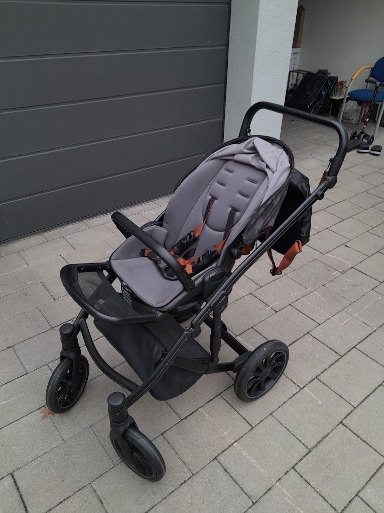 Sprzedam wózek anex m type 2w1