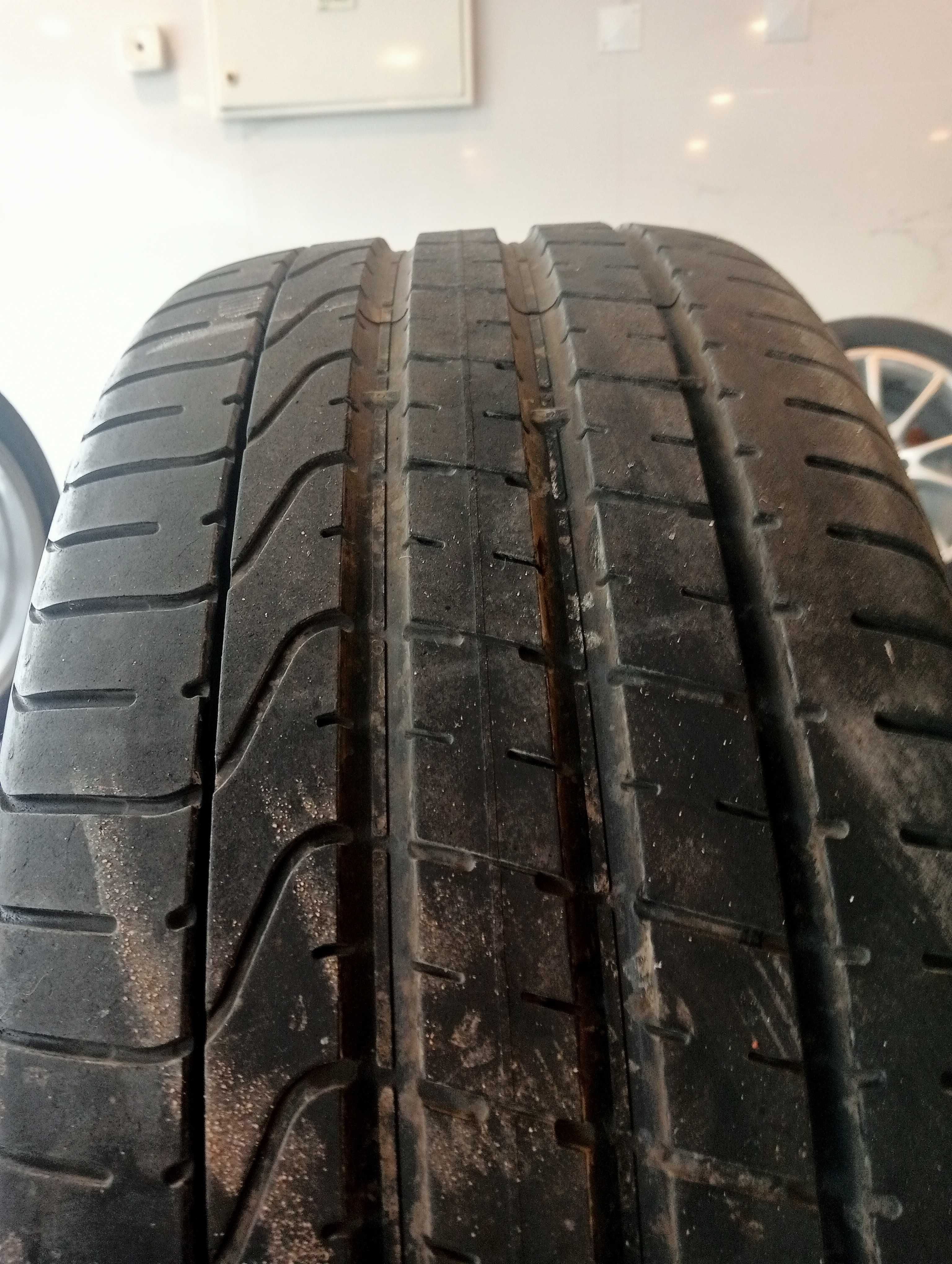 Conjunto Jantes e pneus Porsche Cayenne 20"