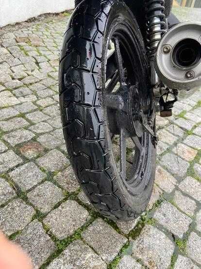 Yamaha 125 cc como nova