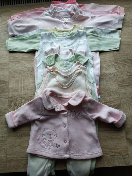 Ubranka niemowlęce rozm. 56-74