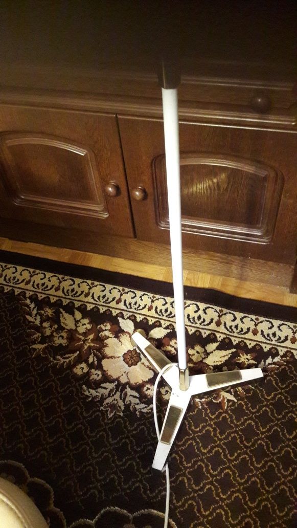 Lampa stojącą Art deco