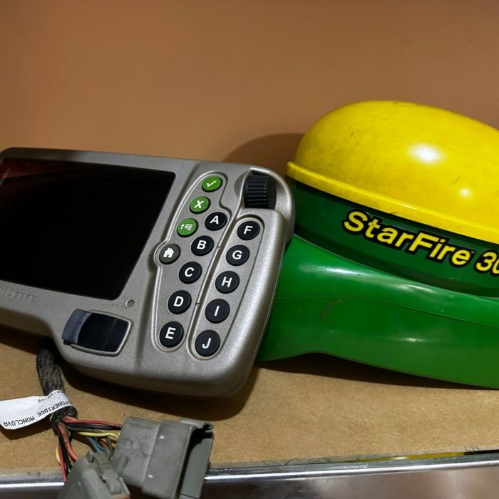 Трактор John Deere 7810 2000