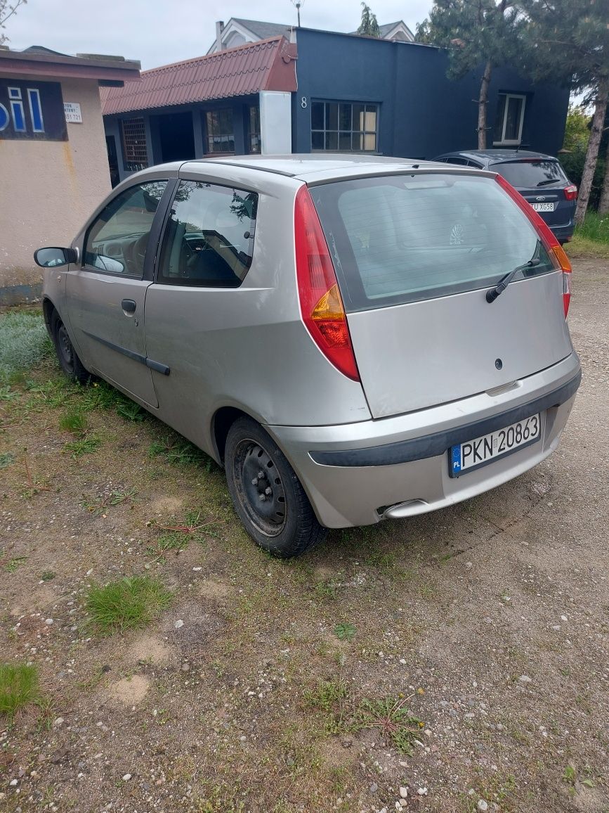 Sprzedam Punto 1.2 z gazem i 1.9 tdi