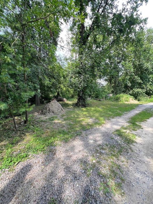 Продається будинок у центрі села Чернилява