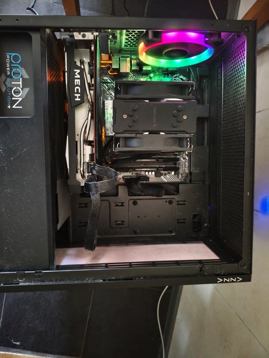 Продаю ПК AMD Ryzen 7 5700x та MSI RX 6700 XT
