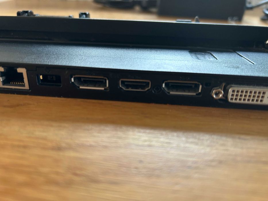 Stacja dokująca z HDMI + zasilacz do ThinkPad T440 T540 X240