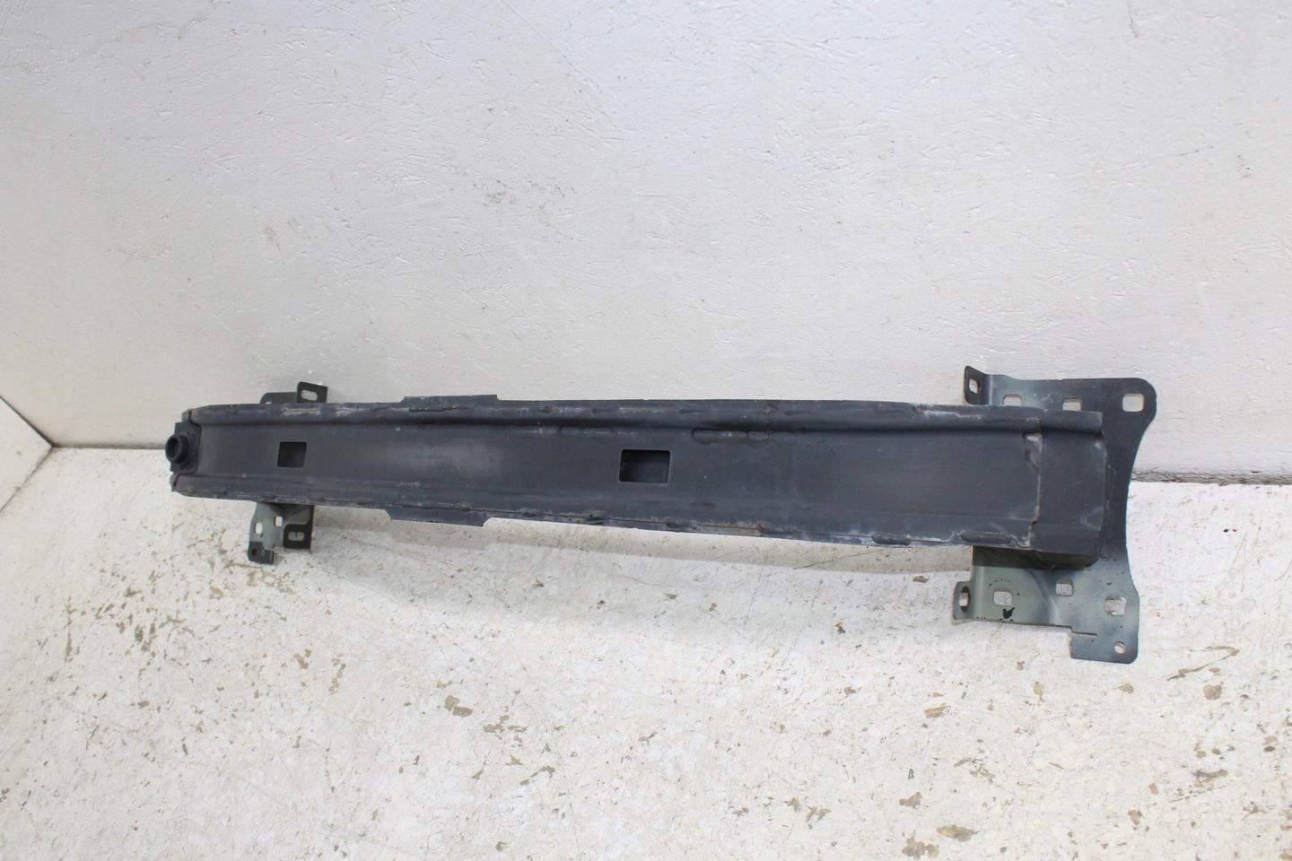 Seat Ibiza V 6F0 belka zderzaka przód 6F0807109G