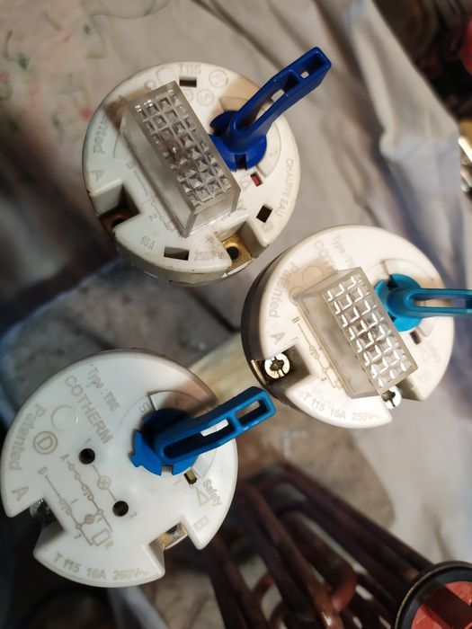 Тенты мокрые и терморегуляторы б/у для бойлера