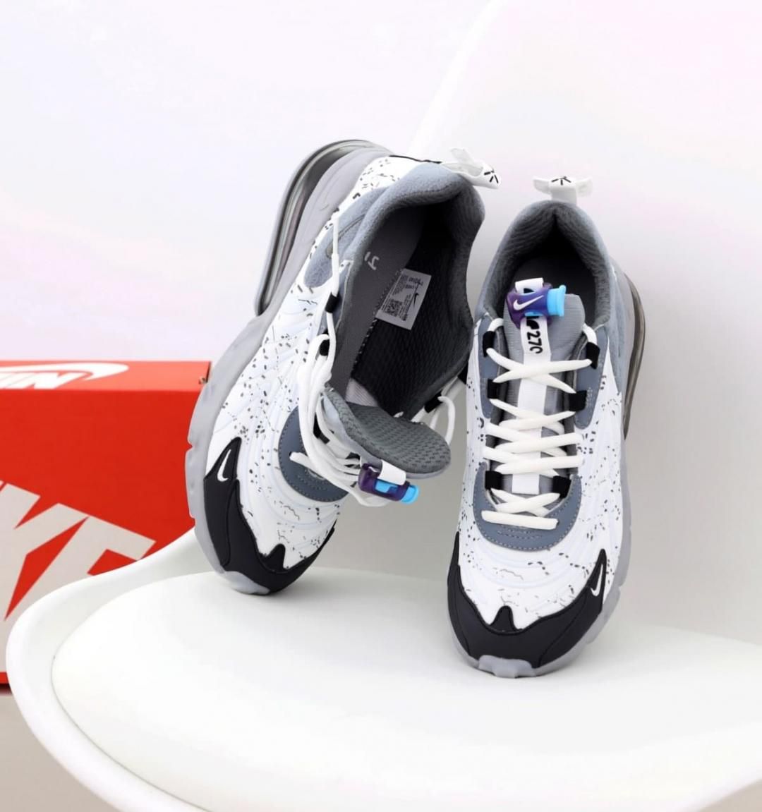 Кроссовки Nike React 270 Grey White 2