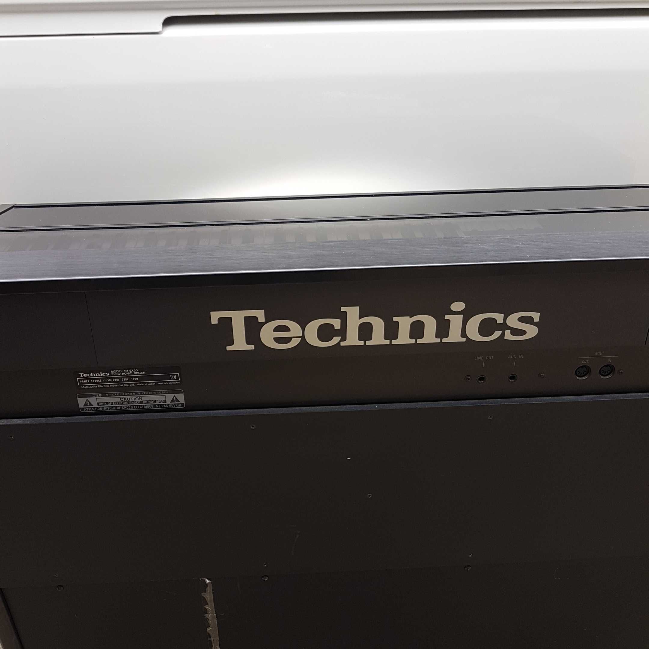 Technics Organy, Pianino elektryczne Technics SX-EX30