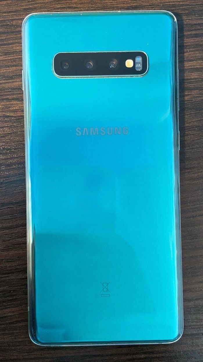 Samsung galaxy S10 plus 8/128gb Snapdragon