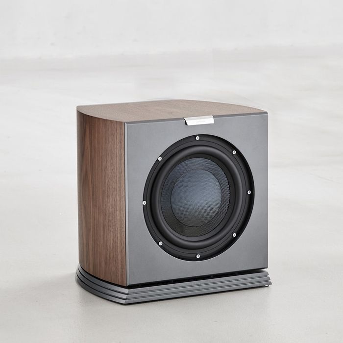 Subwoofer Audiovector R Arreté Walnut 18-180hz PVT 3500