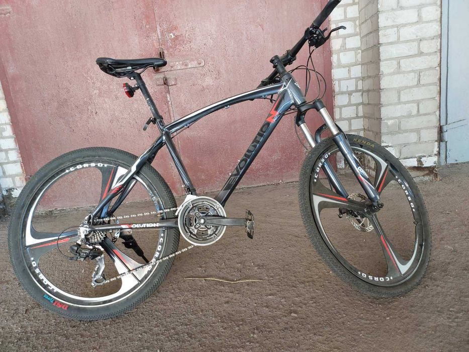 Продам велосипед з литими дисками