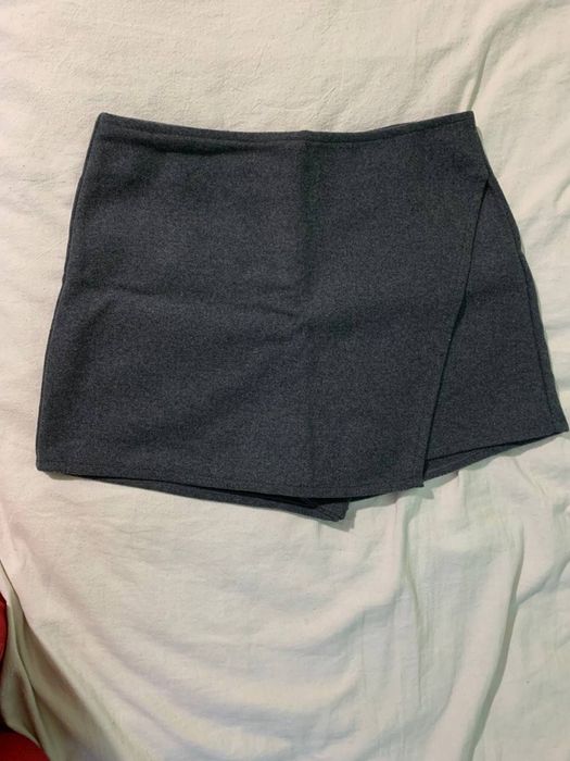 Продам нову спідницю-шорти, не одягалась.