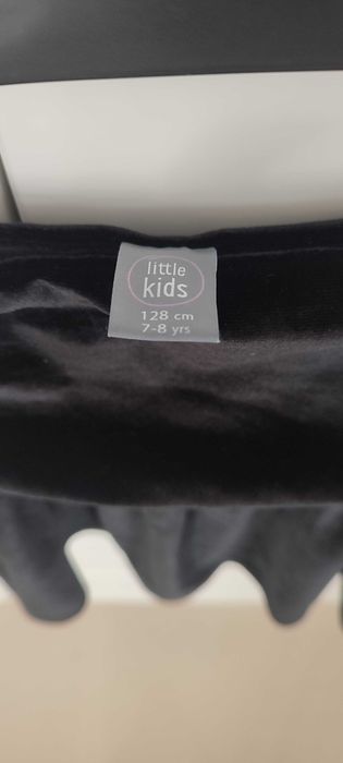 Czarna spódniczka dla dziewczynki