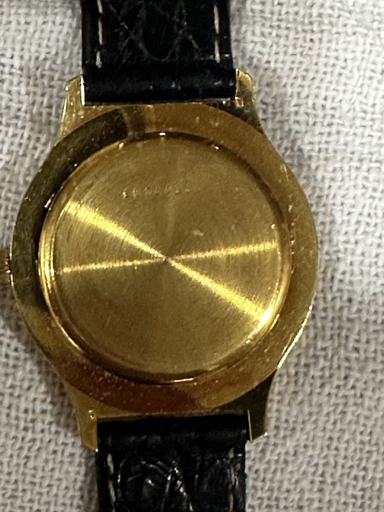 Longines em ouro