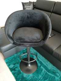 Krzesło hoker czarne