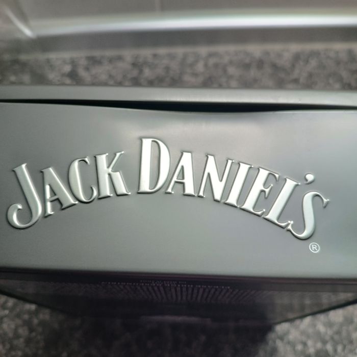 Продам коробка подарочная JACK DANIELS