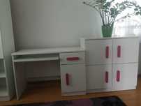 Odam za darmo. Komplet.