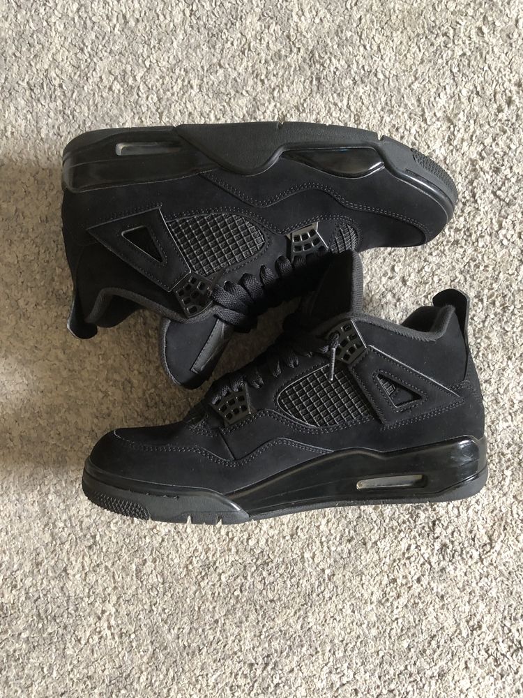 Jordan 4 Black Cat